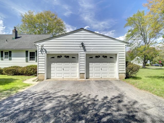 24 George St, Mine Hill Twp., NJ 07803