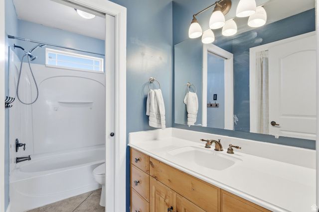 75 S HILLSIDE DR, Elk Ridge, UT 84651