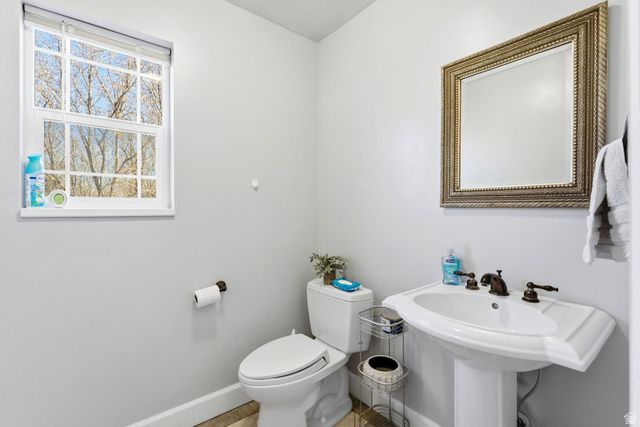 75 S HILLSIDE DR, Elk Ridge, UT 84651