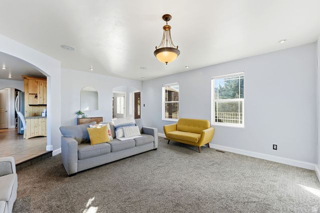 75 S HILLSIDE DR, Elk Ridge, UT 84651