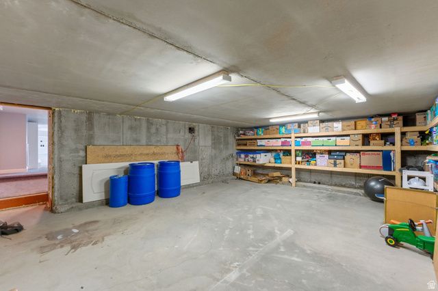 75 S HILLSIDE DR, Elk Ridge, UT 84651