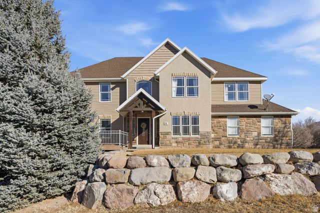 75 S HILLSIDE DR, Elk Ridge, UT 84651