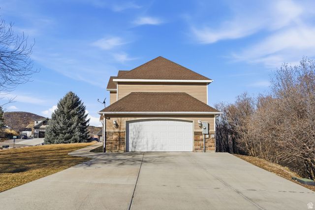 75 S HILLSIDE DR, Elk Ridge, UT 84651