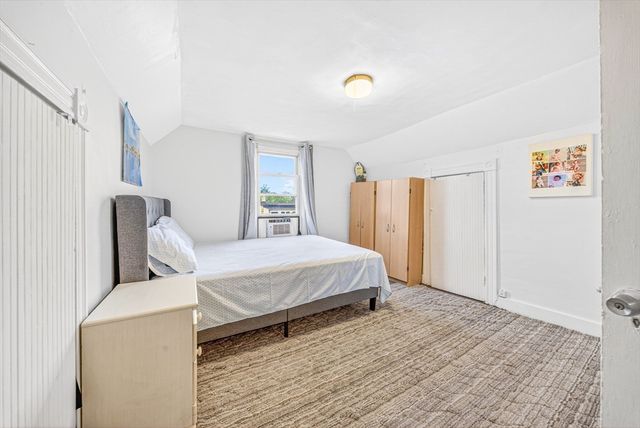 39 Derby St, Somerville, MA 02145