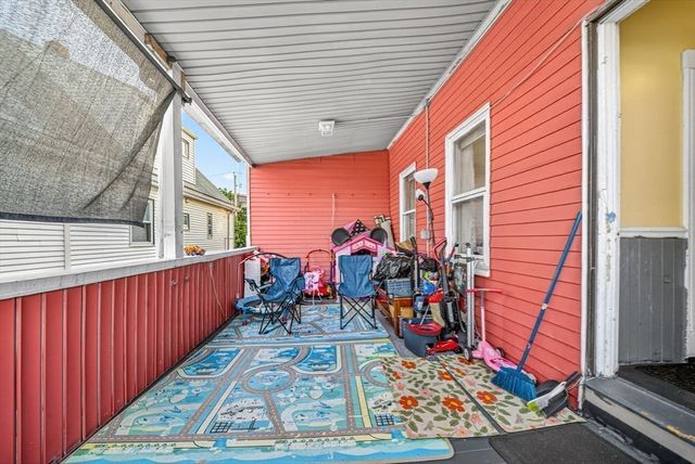 39 Derby St, Somerville, MA 02145
