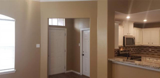 222 Canterbury Drive, Conroe, TX 77303