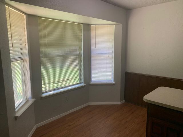 2518 Highgate Drive, Arlington, TX 76016