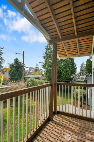 4719 NE Park Place, Seattle, WA 98115