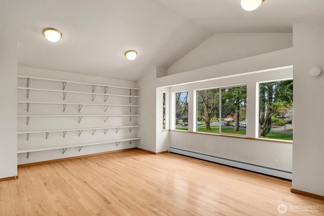 4719 NE Park Place, Seattle, WA 98115