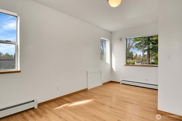 4719 NE Park Place, Seattle, WA 98115