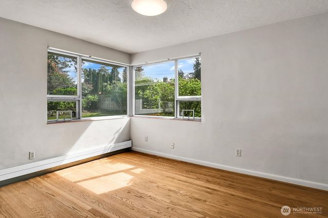 4719 NE Park Place, Seattle, WA 98115