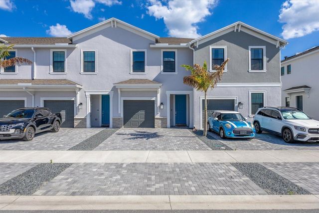 276 SW Sally Way, Stuart, FL 34997
