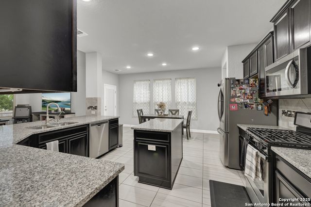 907 Highland-Vista, New Braunfels, TX 78130
