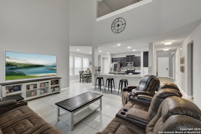 907 Highland-Vista, New Braunfels, TX 78130