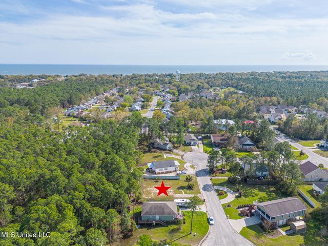814 Deer Trail Lane, Pass Christian, MS 39571