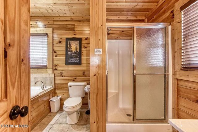 2834 White Oak Ridge Lane, Sevierville, TN 37862