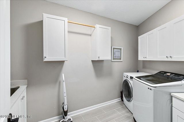 1371 WINDSOR HARBOR Drive, Jacksonville, FL 32225