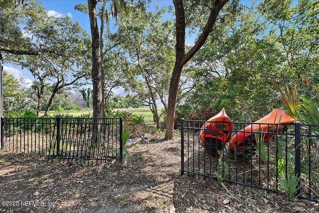 1371 WINDSOR HARBOR Drive, Jacksonville, FL 32225