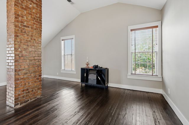 305 McCall St, Nashville, TN 37211