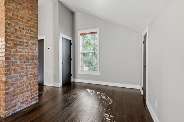 305 McCall St, Nashville, TN 37211