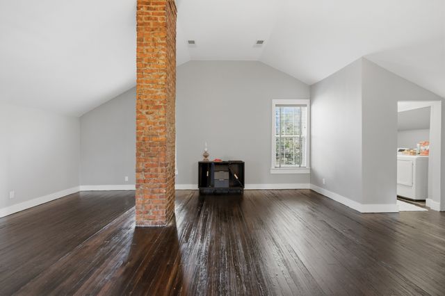 305 McCall St, Nashville, TN 37211