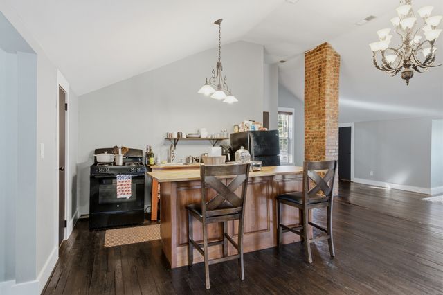 305 McCall St, Nashville, TN 37211