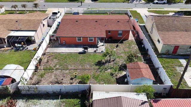 4401 EDGEBROOK, Orlando, FL 32809