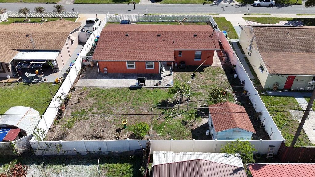Image 13 of property listing at 4401 EDGEBROOK, Orlando, FL 32809