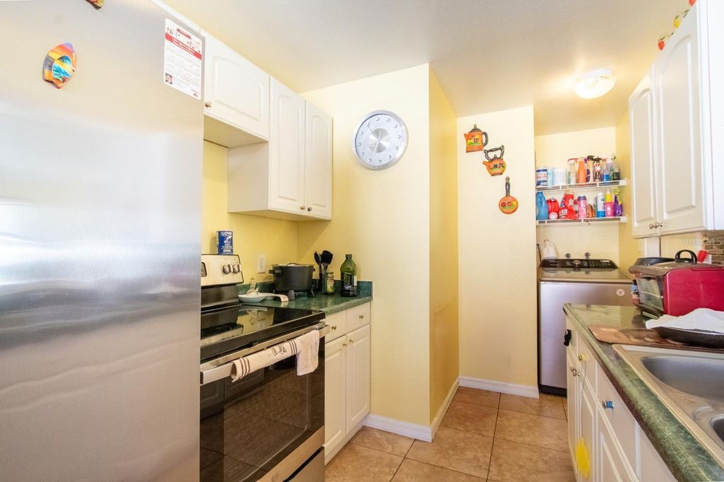 Image 20 of property listing at 4401 EDGEBROOK, Orlando, FL 32809