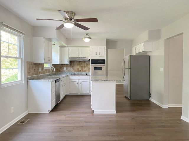 5636 Cloverleaf Court, Grove City, OH 43123