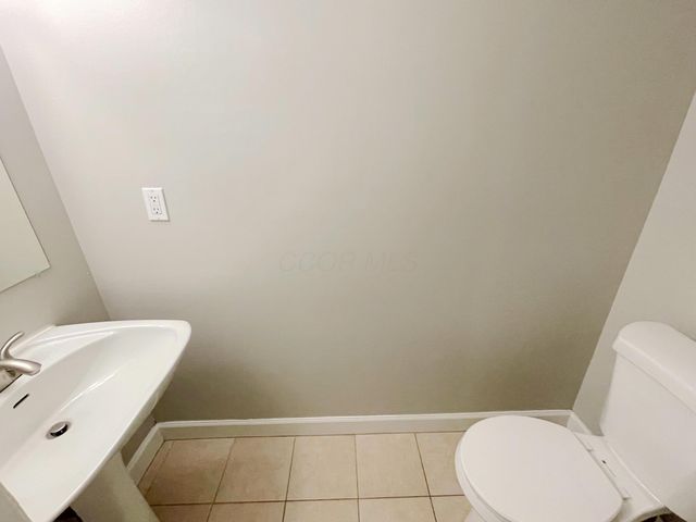 5636 Cloverleaf Court, Grove City, OH 43123