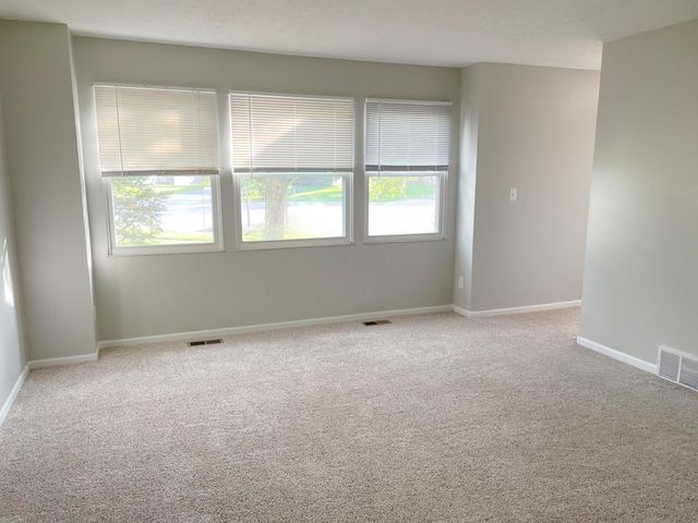 5636 Cloverleaf Court, Grove City, OH 43123