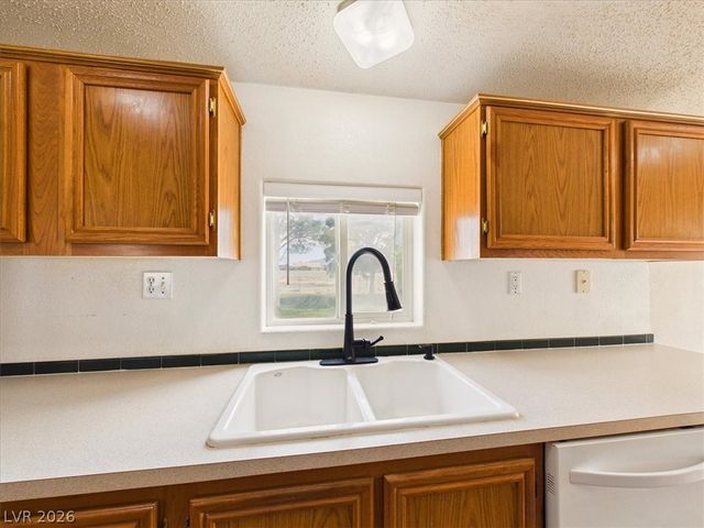 1670 Gee Street, Pahrump, NV 89060