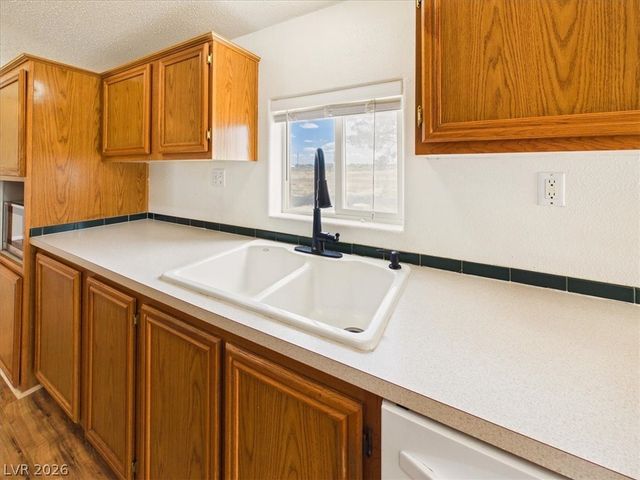 1670 Gee Street, Pahrump, NV 89060