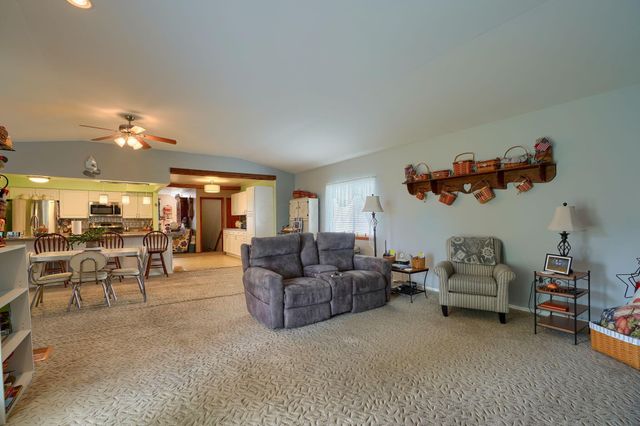 260 Meadow Drive, Circleville, OH 43113