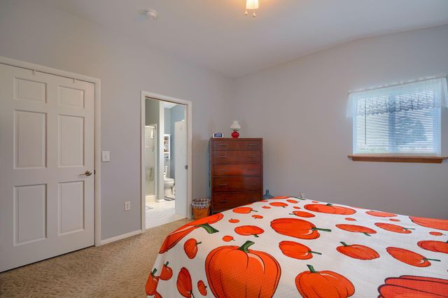 260 Meadow Drive, Circleville, OH 43113