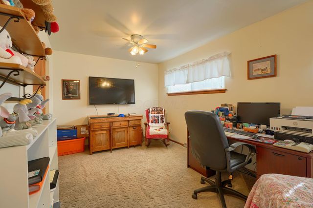 260 Meadow Drive, Circleville, OH 43113