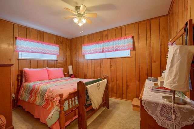 260 Meadow Drive, Circleville, OH 43113