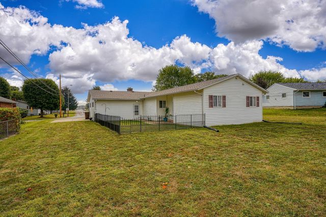 260 Meadow Drive, Circleville, OH 43113