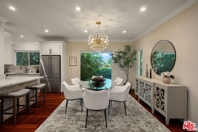 1568 S Point View Street, Los Angeles, CA 90035