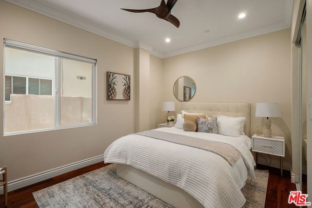 1568 S Point View Street, Los Angeles, CA 90035