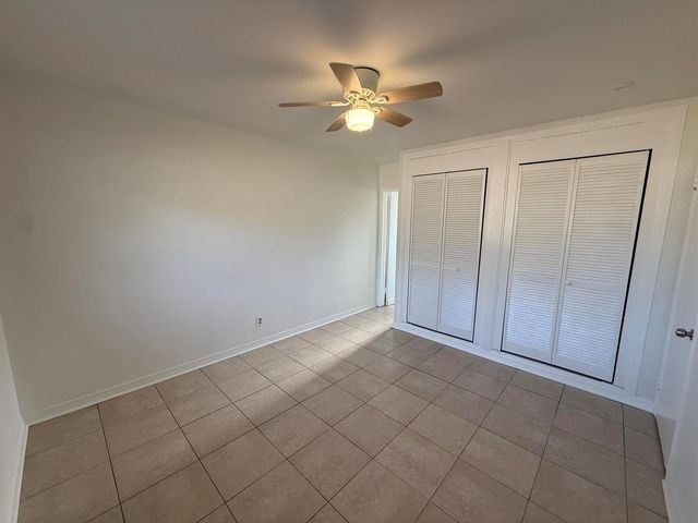 2915 JACKSON Street 12, Hollywood, FL 33020