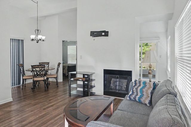 1010 Charles St., North Myrtle Beach, SC 29582