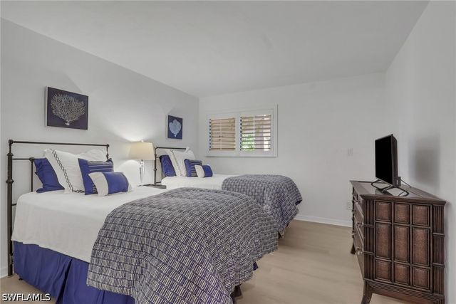5954 PELICAN BAY BLVD 212, Naples, FL 34108