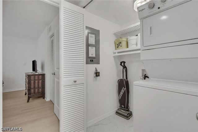 5954 PELICAN BAY BLVD 212, Naples, FL 34108