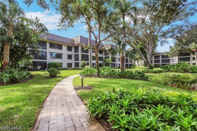 5954 PELICAN BAY BLVD 212, Naples, FL 34108