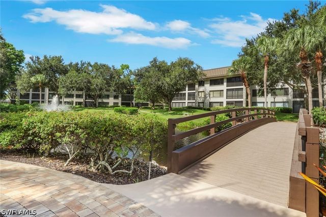 5954 PELICAN BAY BLVD 212, Naples, FL 34108