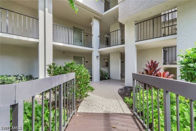 5954 PELICAN BAY BLVD 212, Naples, FL 34108