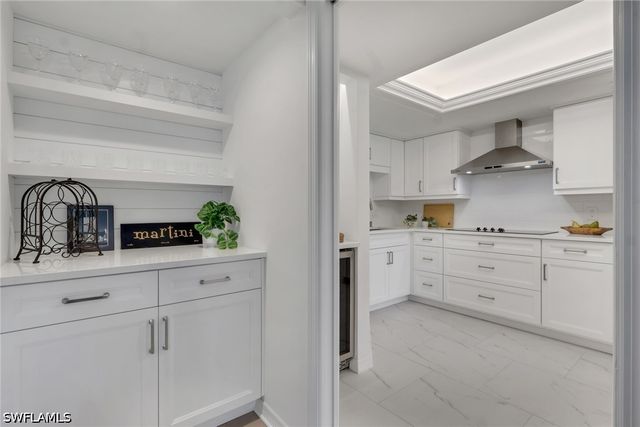 5954 PELICAN BAY BLVD 212, Naples, FL 34108