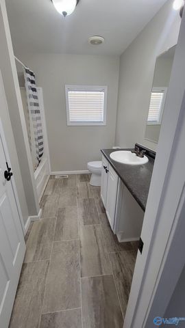 17901 Seven Mile Post Road, Athens, AL 35611